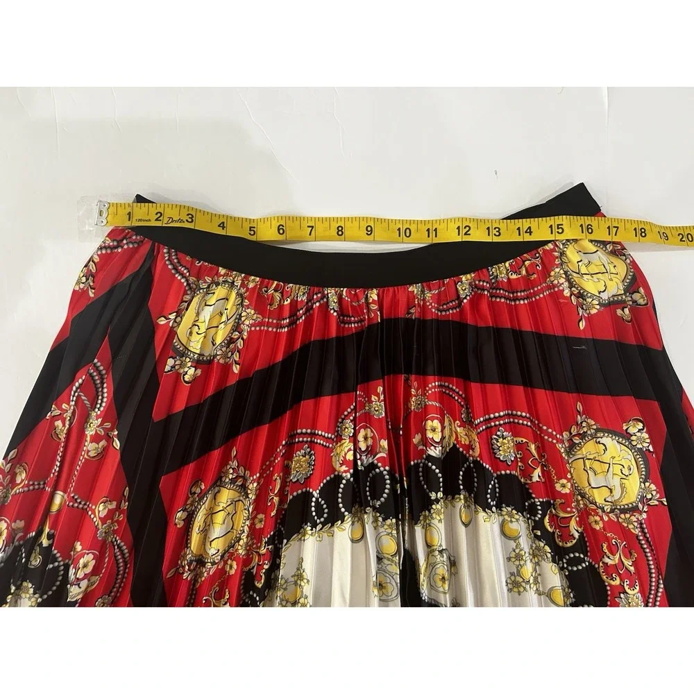 Womens Scarf Print Pleated Midi Skirt Size 2X Red Black Satin Gold Chain Baroque